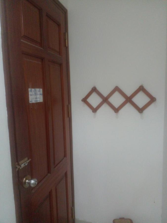 Nam Cuong Motel - Phong Don Co Cua So Thoang Mat Khep Kin - Thang May Hanoi Eksteriør bilde