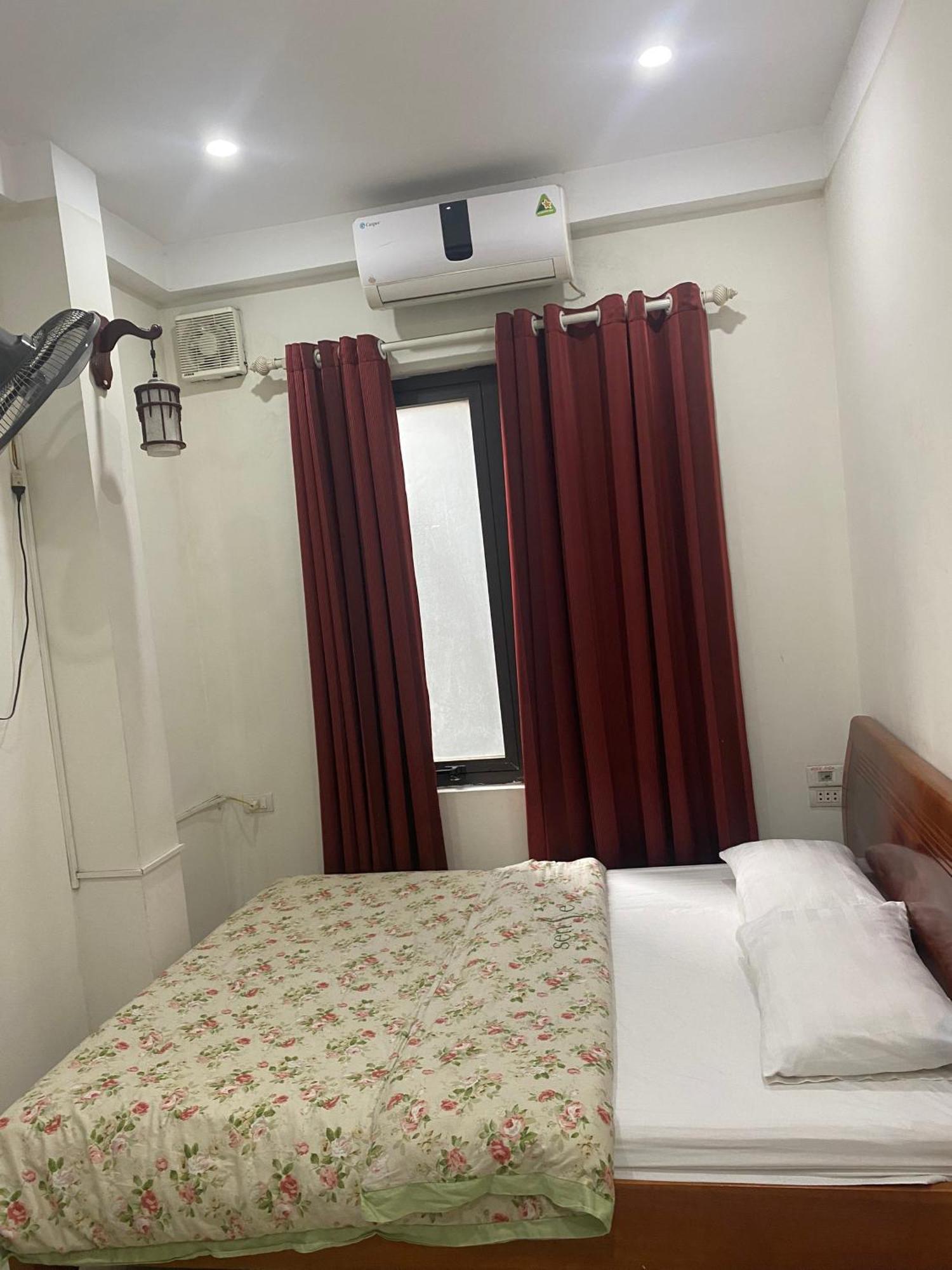 Nam Cuong Motel - Phong Don Co Cua So Thoang Mat Khep Kin - Thang May Hanoi Eksteriør bilde